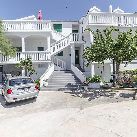 Apartments Olivera Rogoznica  Buitenkant foto