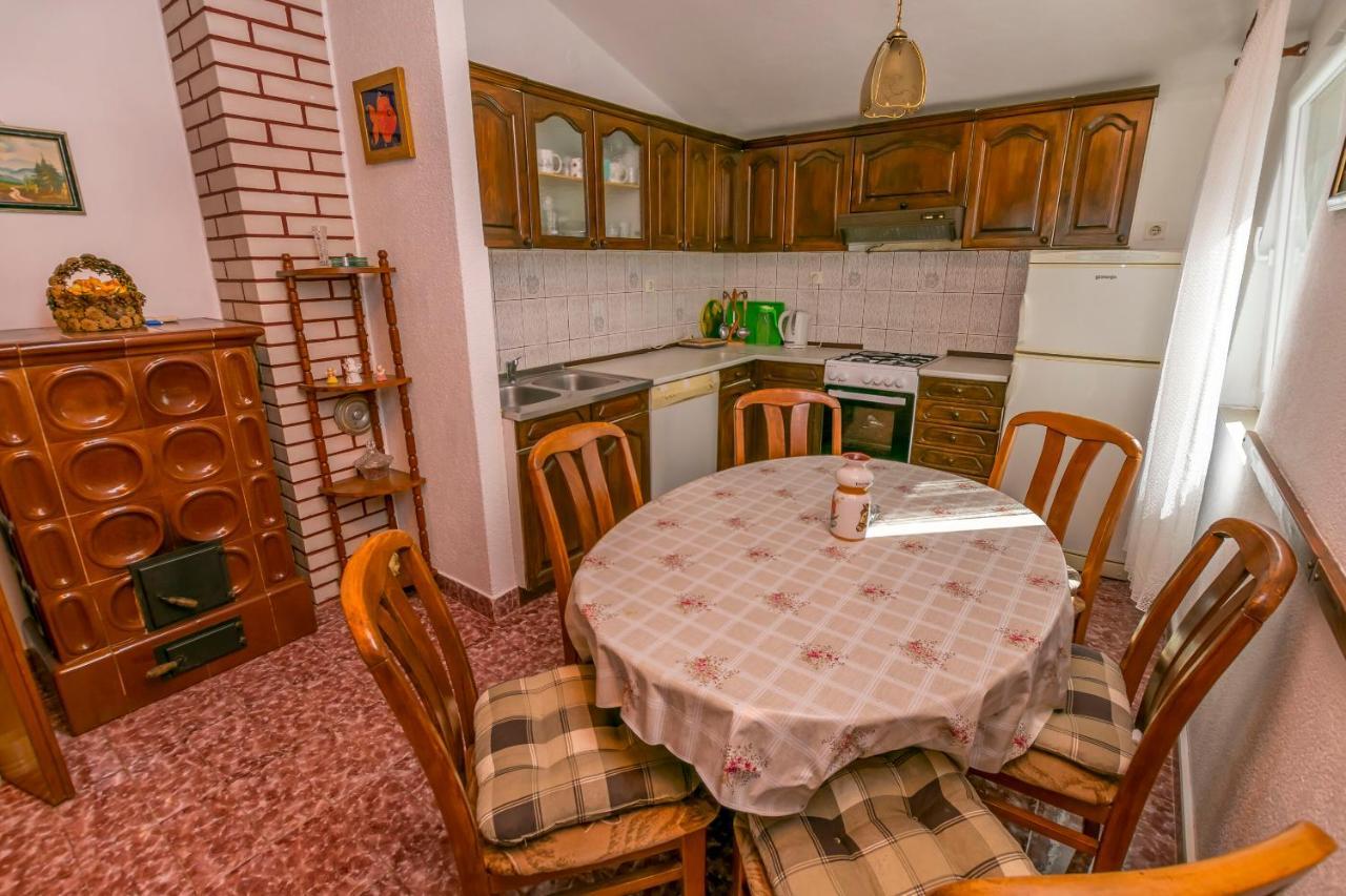 Apartments Olivera Rogoznica  Buitenkant foto