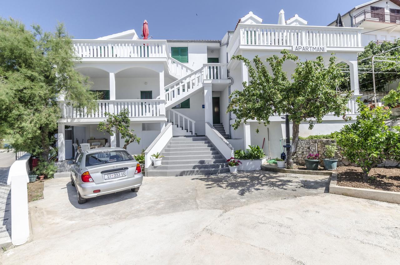 Apartments Olivera Rogoznica  Buitenkant foto